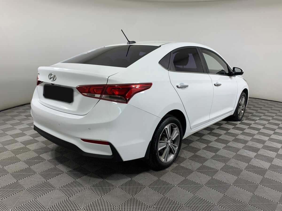 Купить Hyundai Solaris с пробегом. Фото: #4