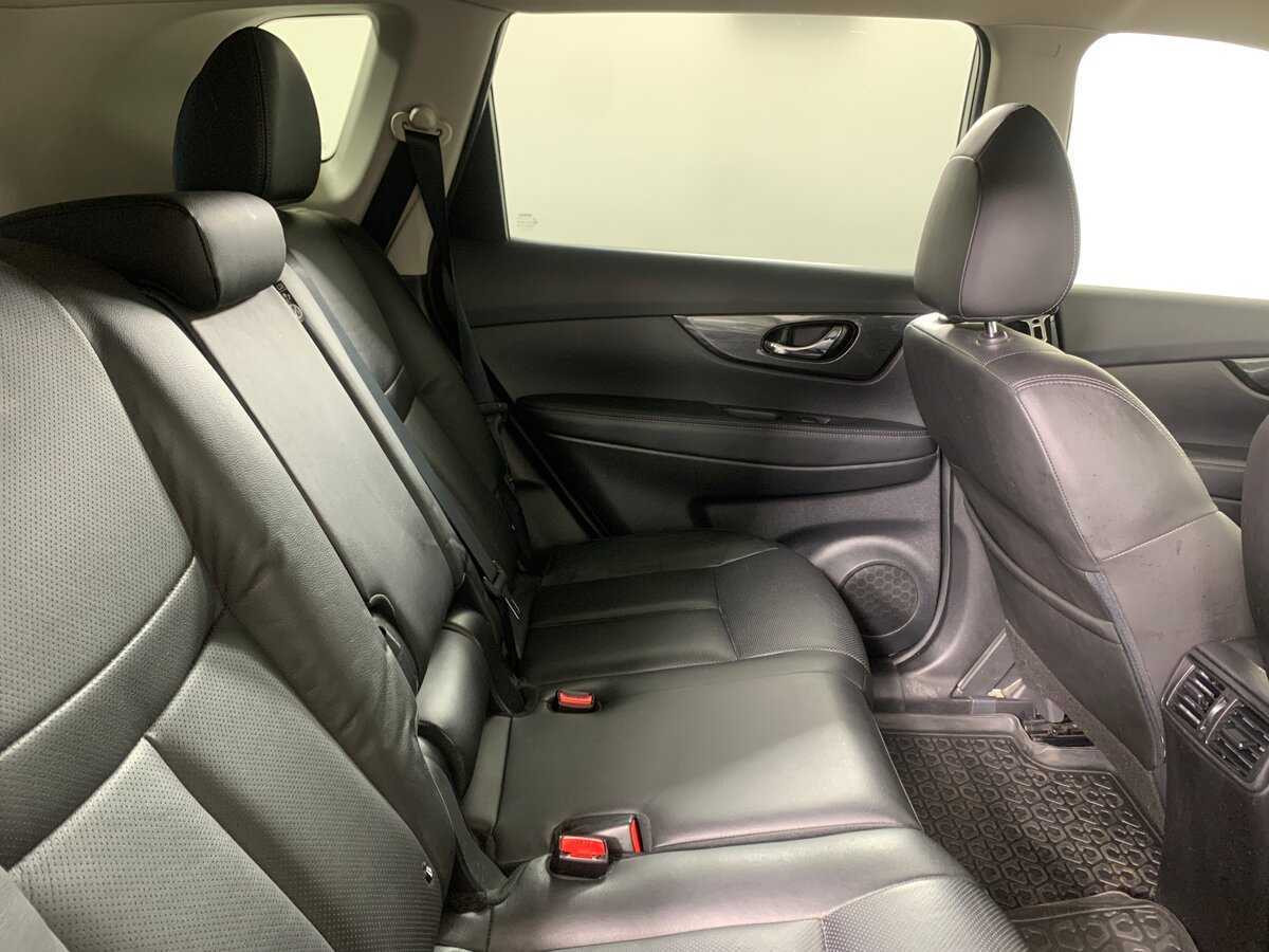 Купить Nissan X-Trail с пробегом. Фото: #17