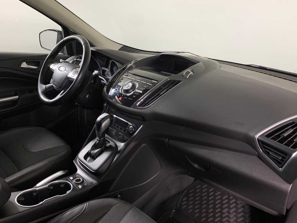 Купить Ford Kuga с пробегом. Фото: #12