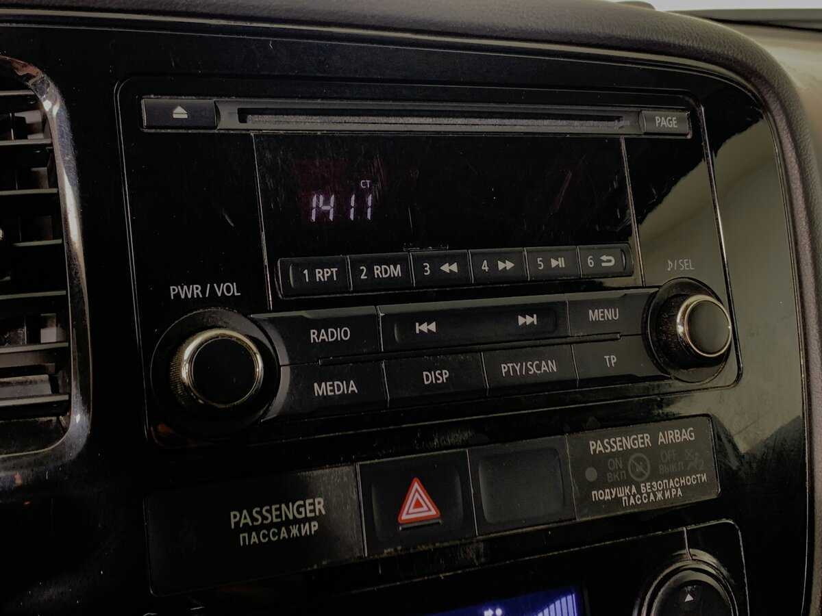 Купить Mitsubishi Outlander с пробегом. Фото: #15