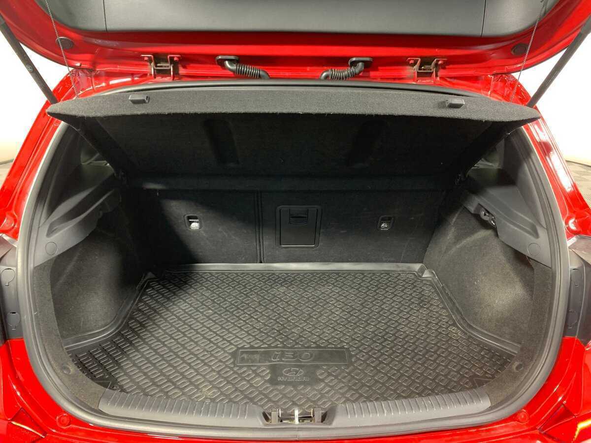 Купить Hyundai i30 с пробегом. Фото: #19