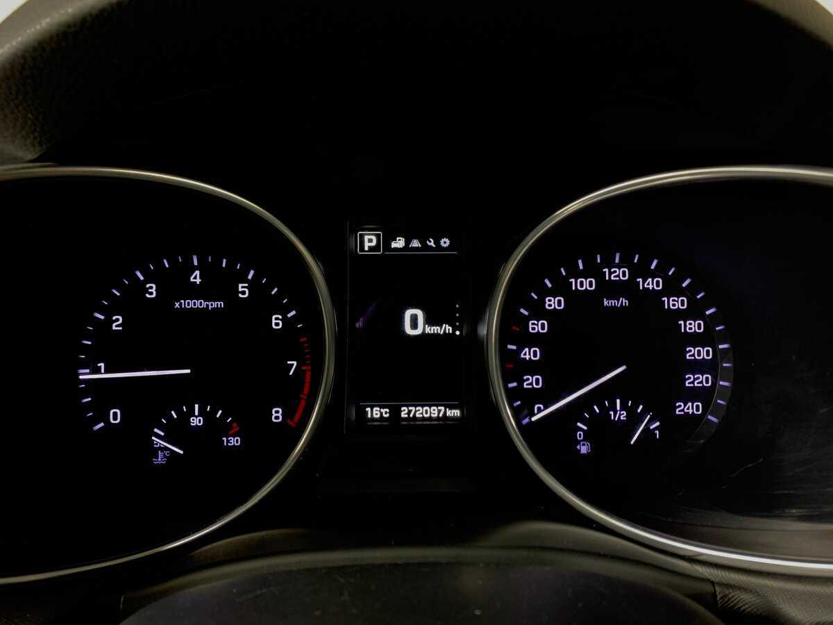 Купить Hyundai Santa Fe с пробегом. Фото: #14