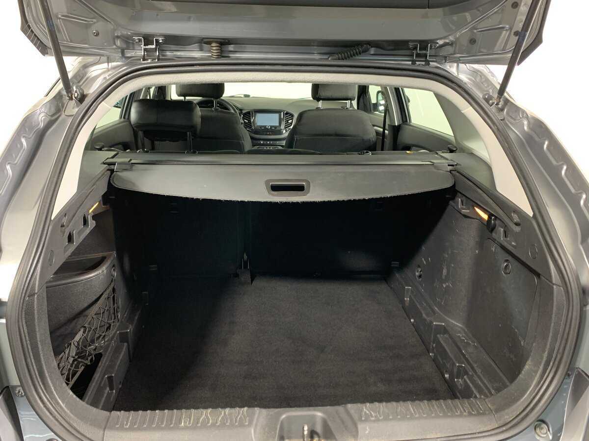 Купить Lada (ВАЗ) Vesta с пробегом. Фото: #19