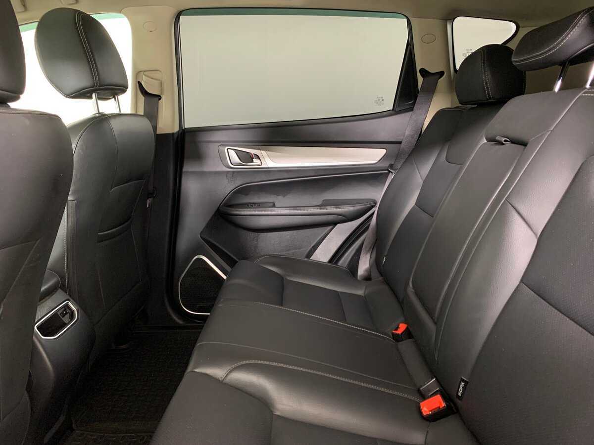 Купить Geely Emgrand X7 с пробегом. Фото: #19