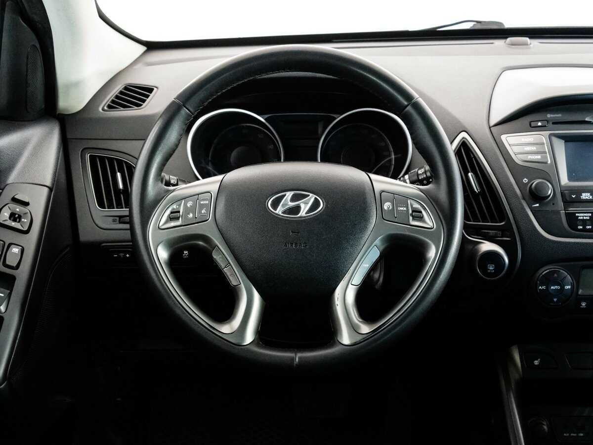 Купить Hyundai ix35 с пробегом. Фото: #11