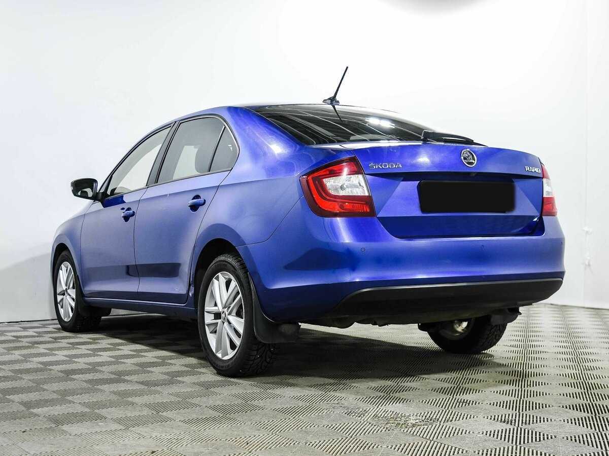 Купить Skoda Rapid с пробегом. Фото: #5