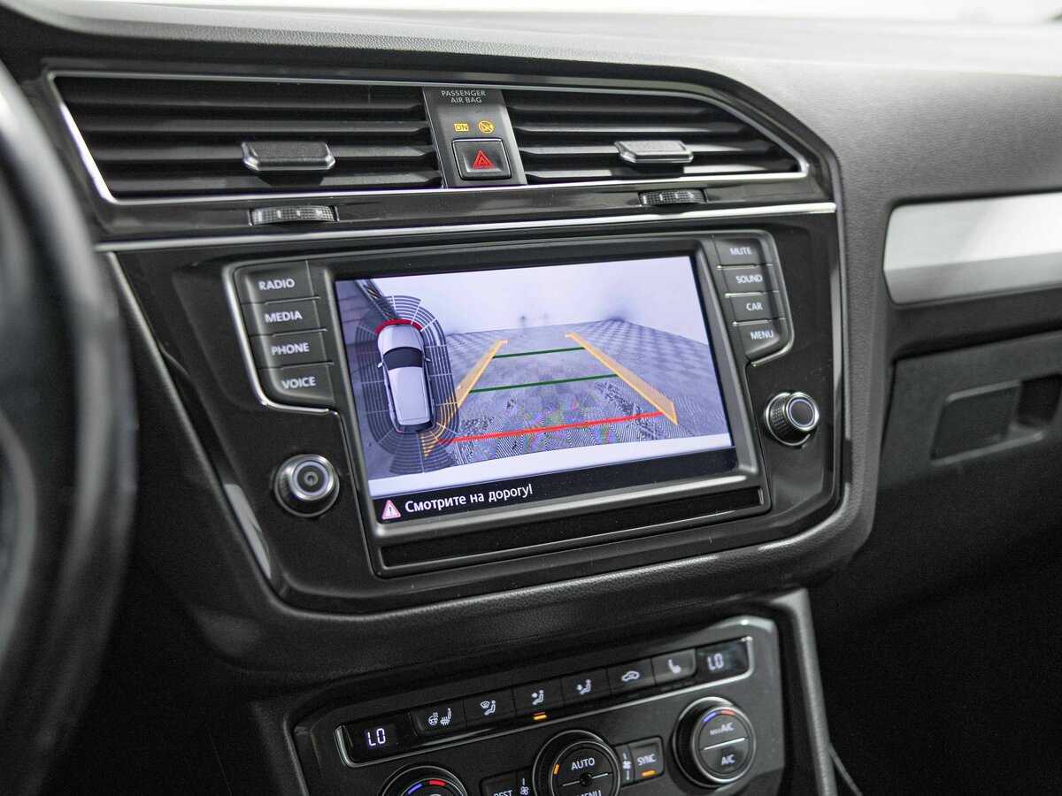 Купить Volkswagen Tiguan с пробегом. Фото: #9