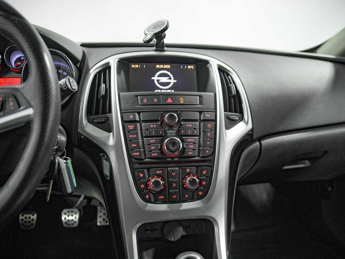 Купить Opel Astra с пробегом. Фото: #8