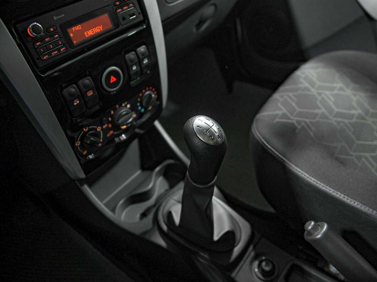 Купить Lada (ВАЗ) Largus с пробегом. Фото: #9