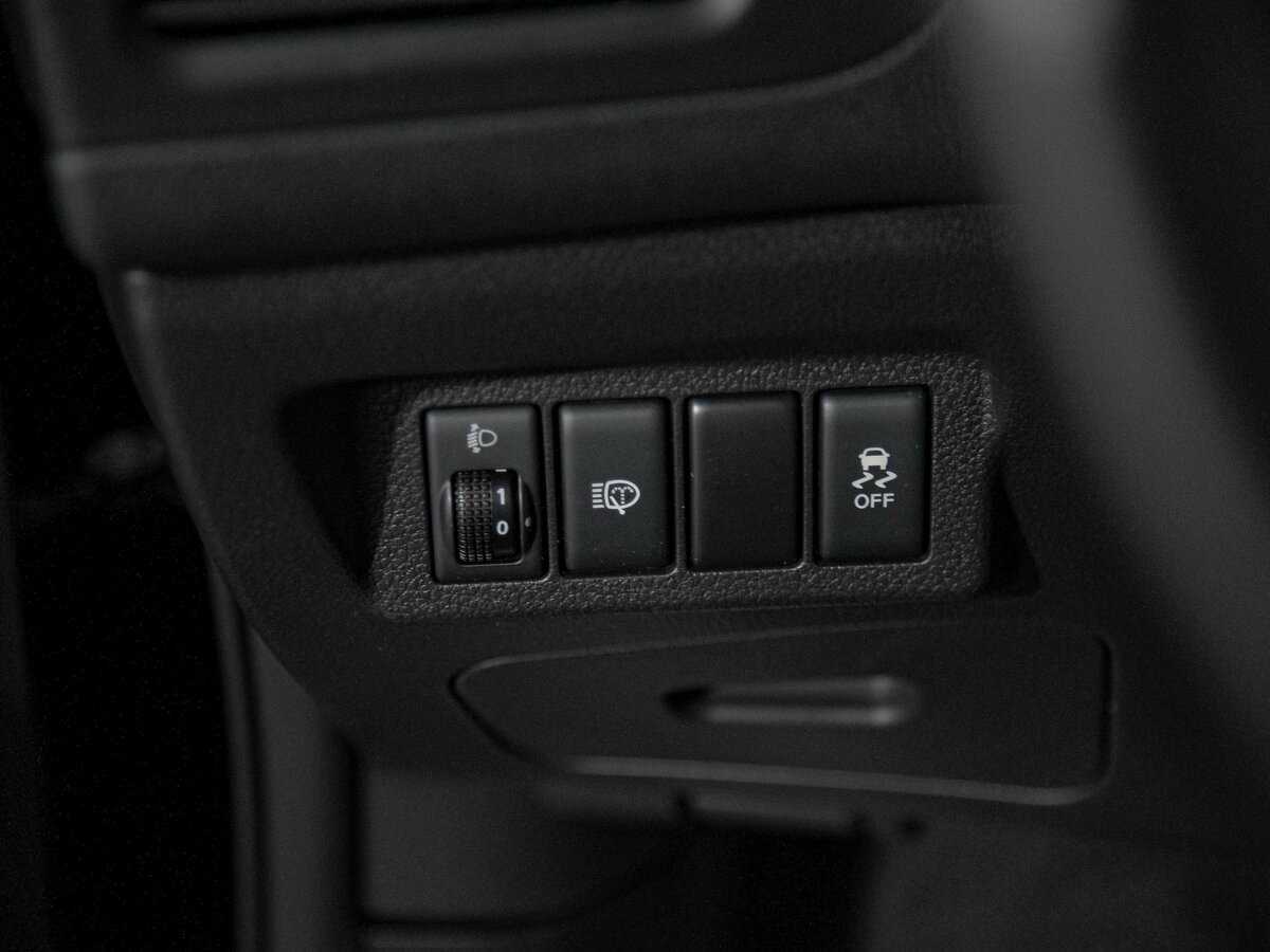 Купить Nissan X-Trail с пробегом. Фото: #14