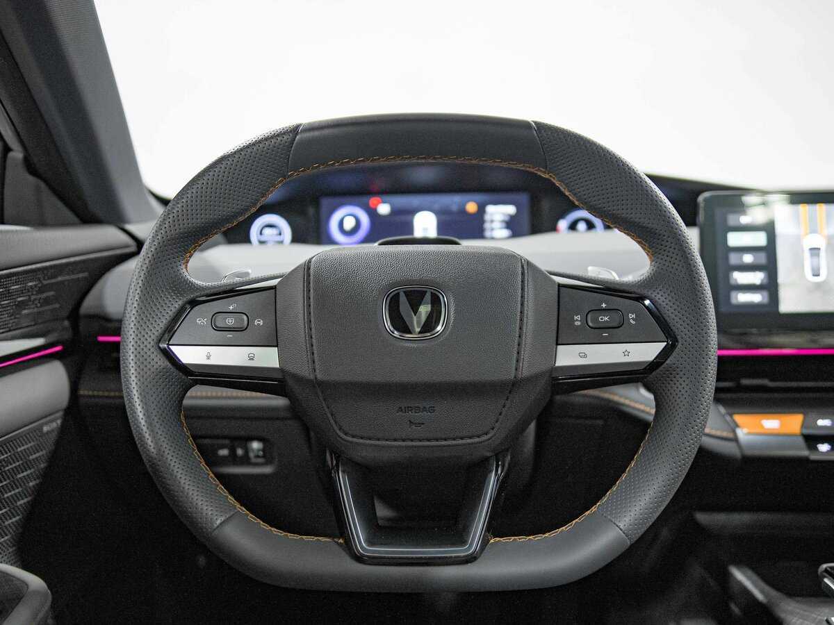 Купить Changan UNI-V с пробегом. Фото: #7