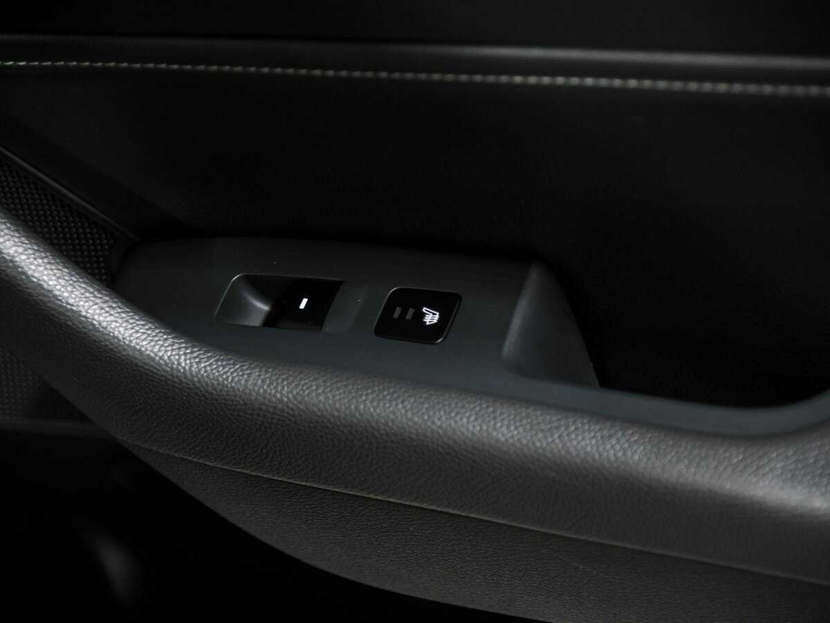 Купить Hyundai Sonata с пробегом. Фото: #18