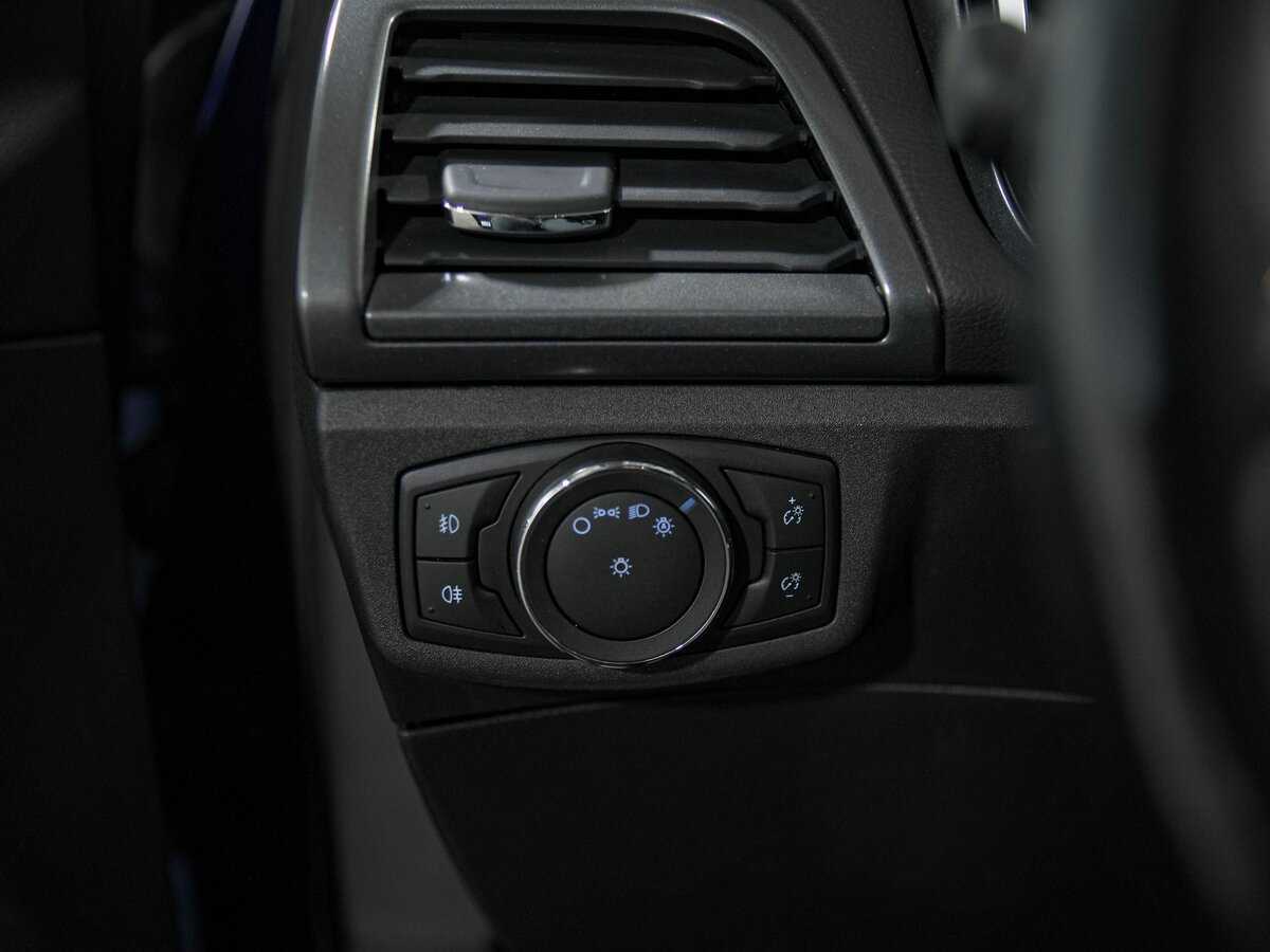 Купить Ford Mondeo с пробегом. Фото: #12