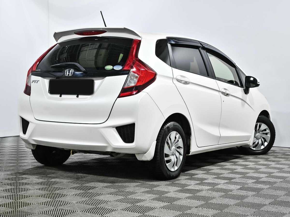 Купить Honda Fit с пробегом. Фото: #2