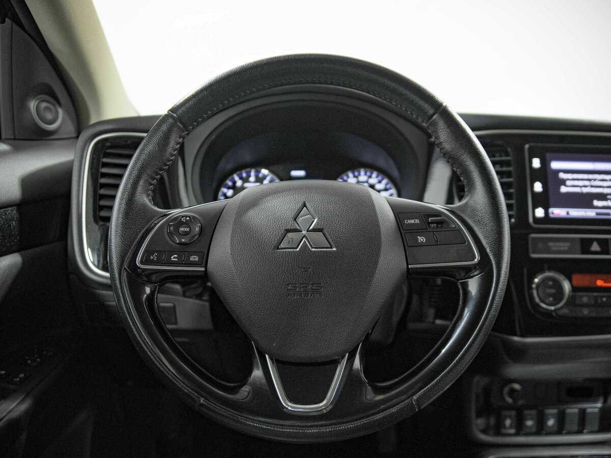 Купить Mitsubishi Outlander с пробегом. Фото: #8