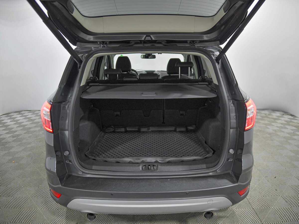 Купить Ford Kuga с пробегом. Фото: #17