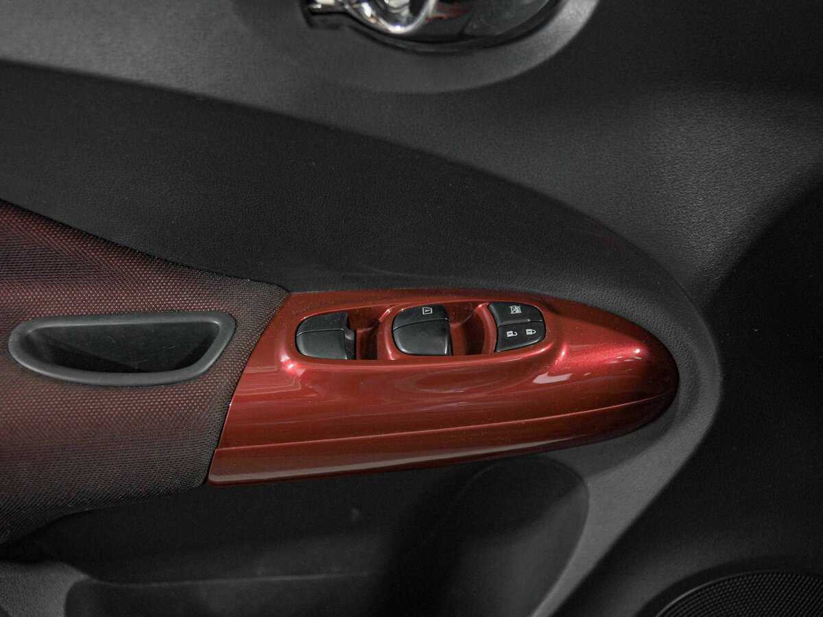 Купить Nissan Juke с пробегом. Фото: #11
