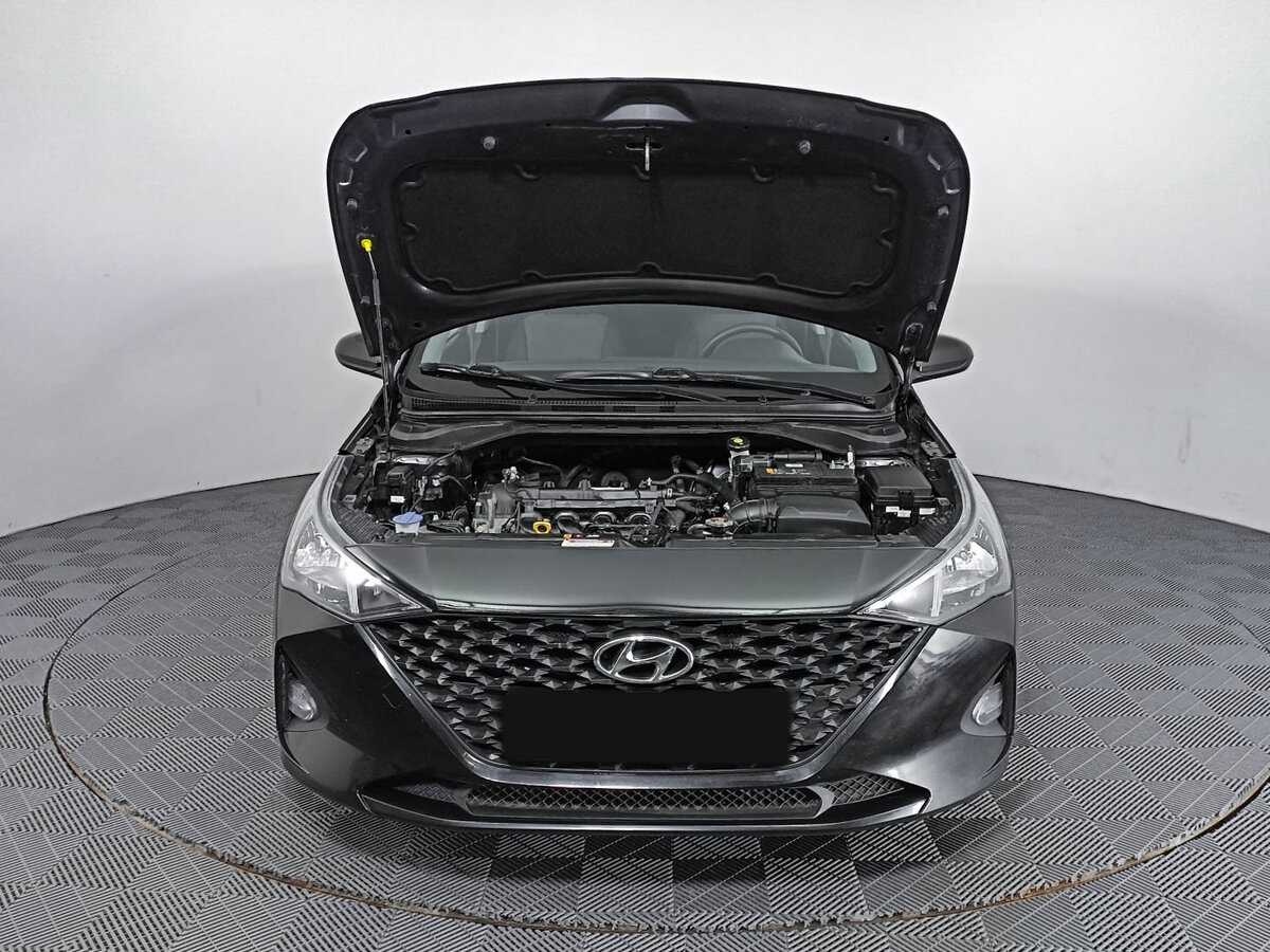 Купить Hyundai Solaris с пробегом. Фото: #8