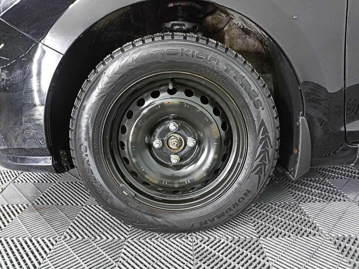 Купить Hyundai Solaris с пробегом. Фото: #17