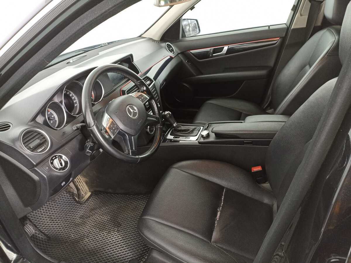 Купить Mercedes-Benz C-Класс с пробегом. Фото: #15