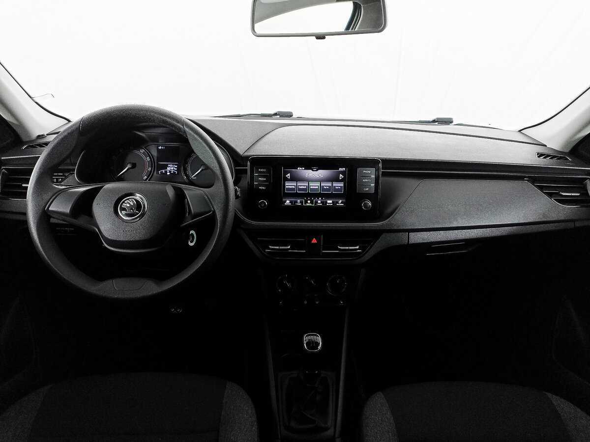 Купить Skoda Rapid с пробегом. Фото: #10