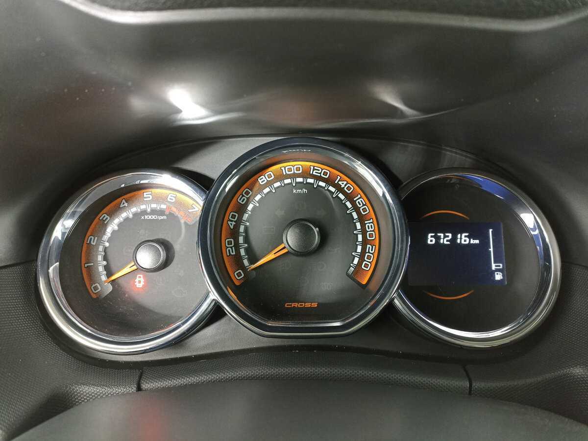 Купить Lada (ВАЗ) Largus с пробегом. Фото: #12