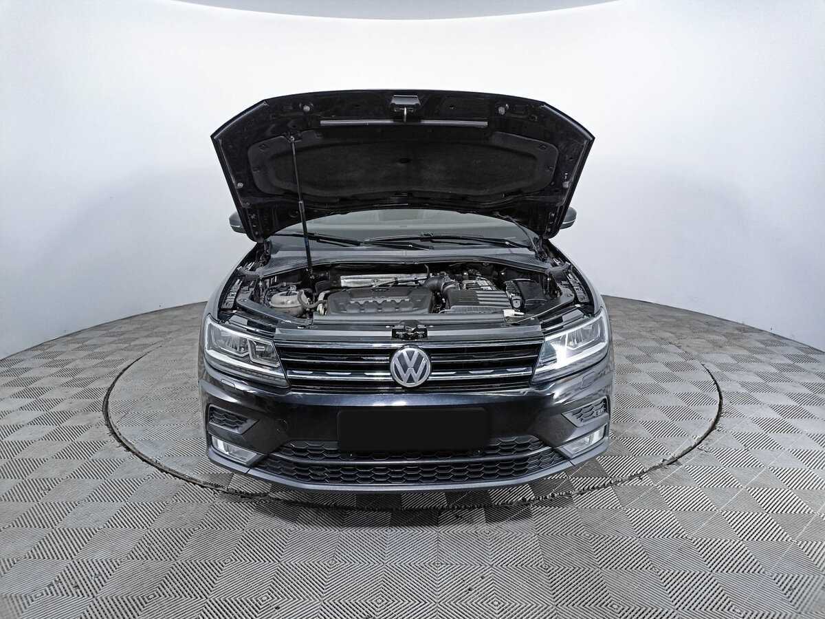 Купить Volkswagen Tiguan с пробегом. Фото: #8