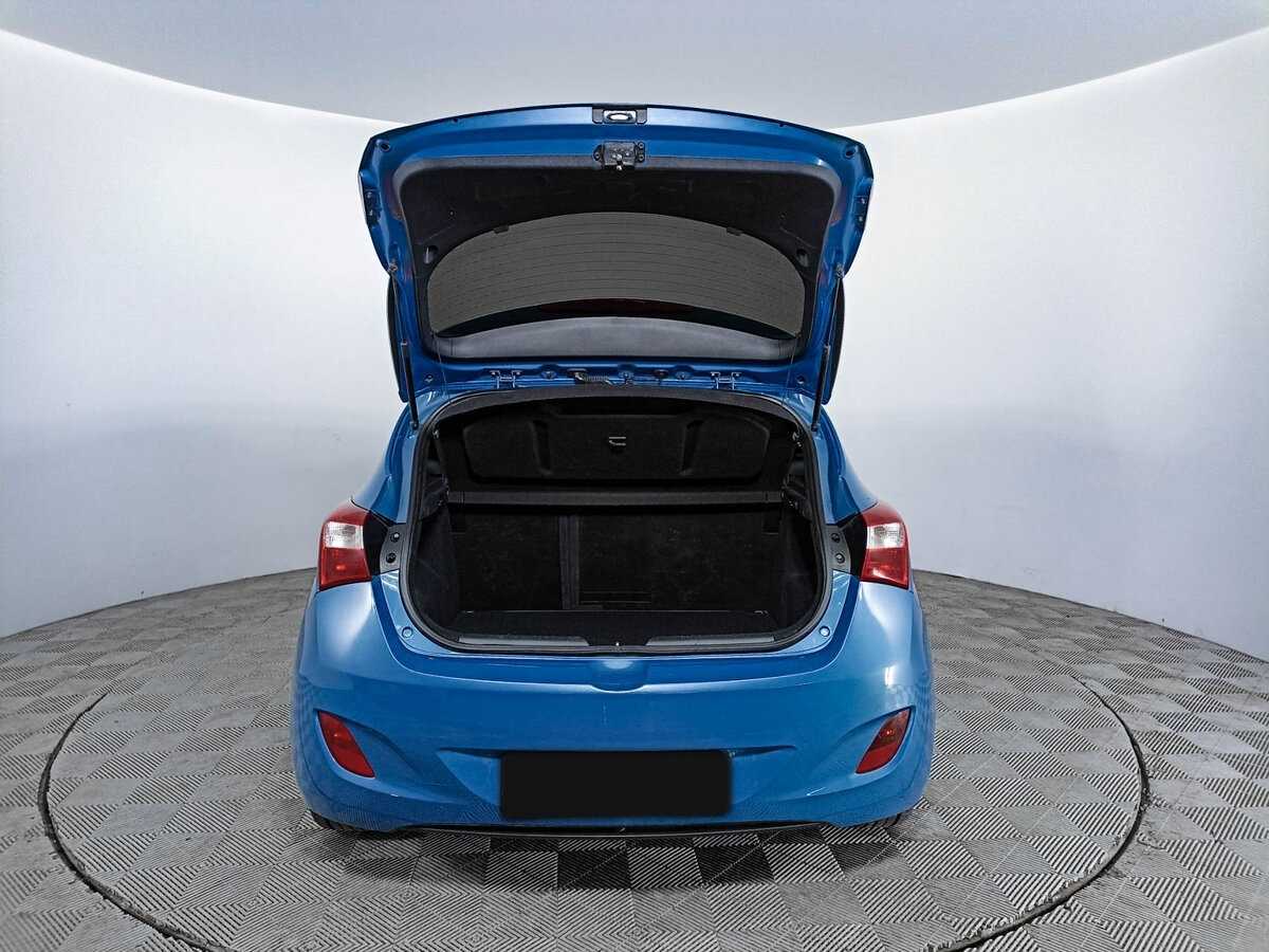 Купить Hyundai i30 с пробегом. Фото: #9