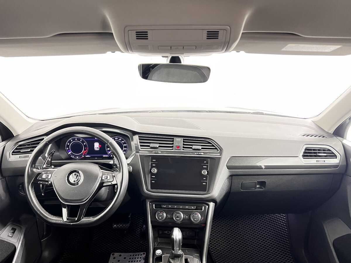 Купить Volkswagen Tiguan с пробегом. Фото: #10