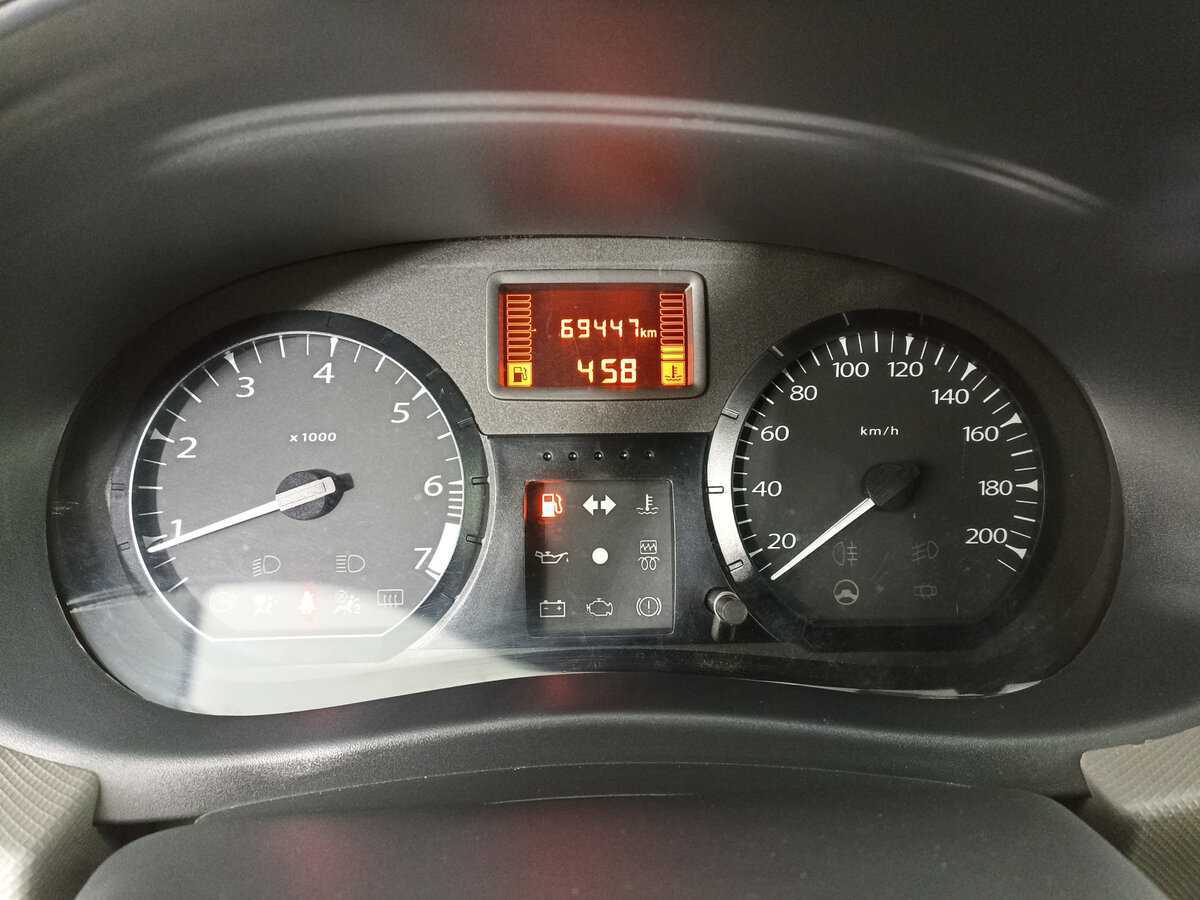 Купить Lada (ВАЗ) Largus с пробегом. Фото: #12