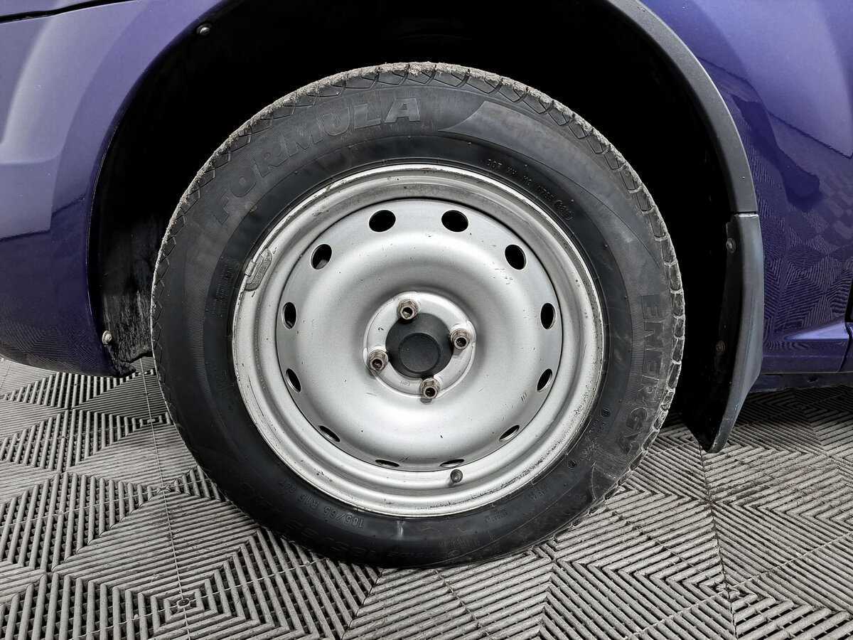 Купить Lada (ВАЗ) Largus с пробегом. Фото: #17