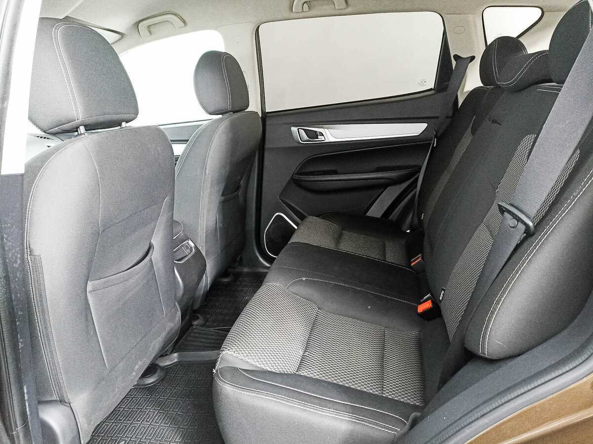 Купить Geely Emgrand X7 с пробегом. Фото: #9