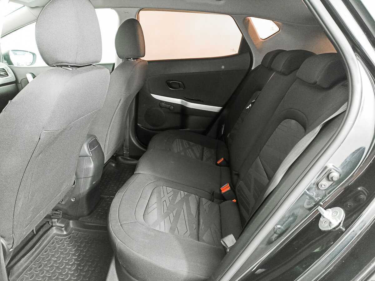 Купить Kia Ceed с пробегом. Фото: #11