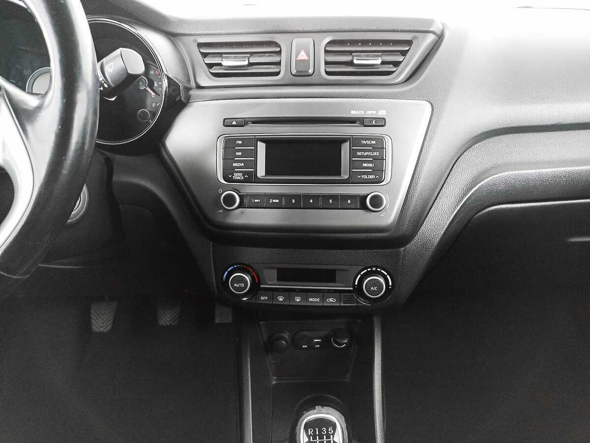 Купить Kia Rio с пробегом. Фото: #14