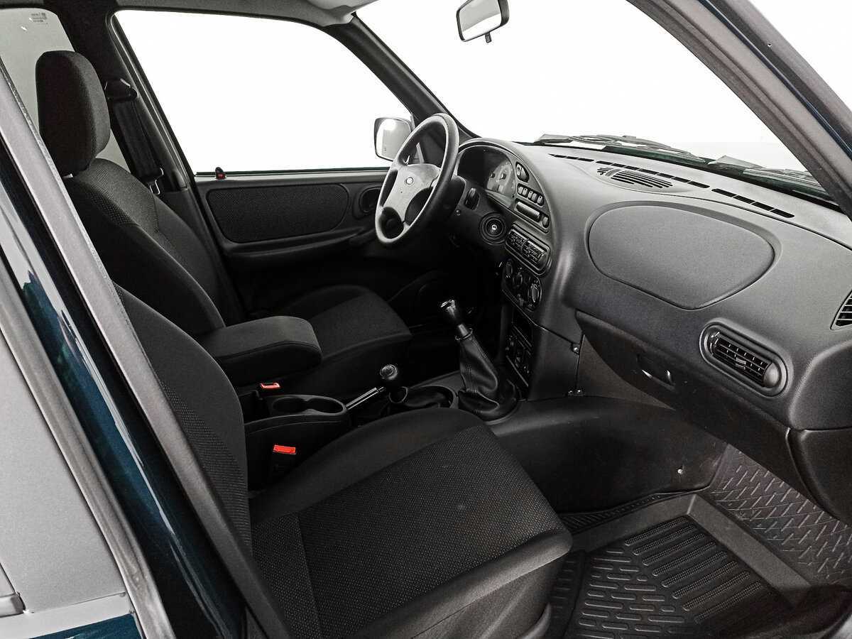 Купить Lada (ВАЗ) Niva с пробегом. Фото: #9