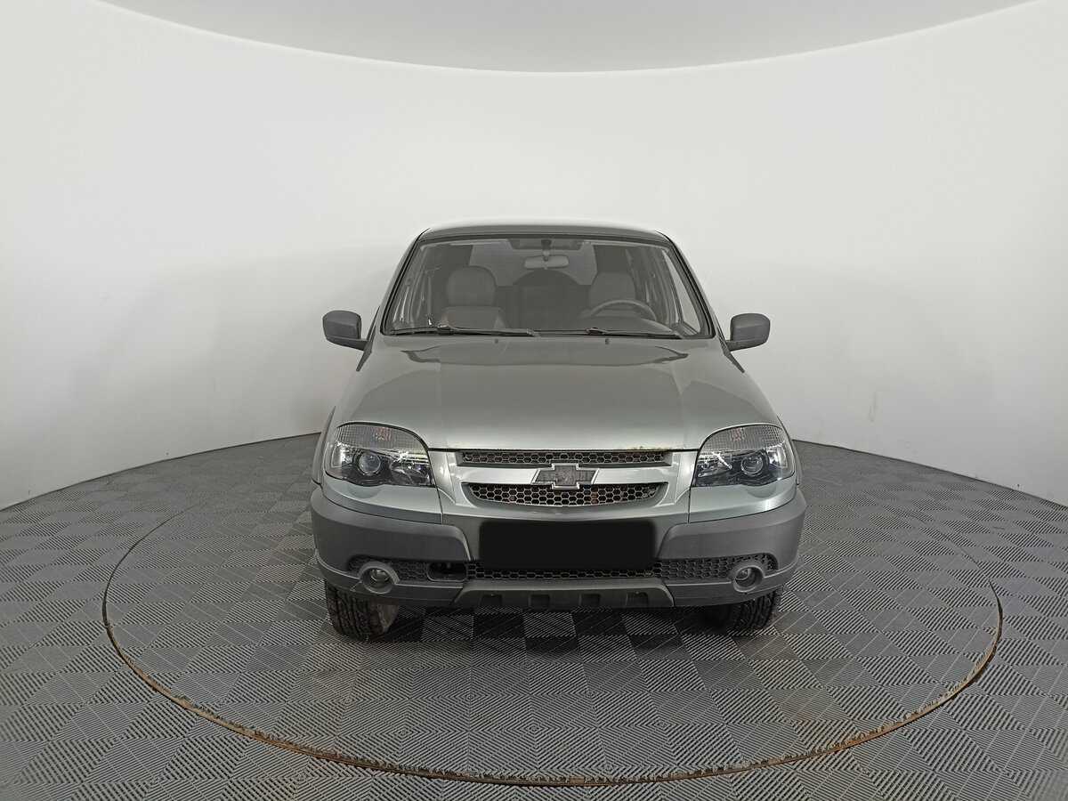 Купить Chevrolet Niva с пробегом. Фото: #1