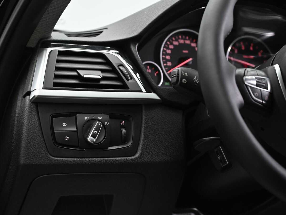 Купить BMW 3 серии с пробегом. Фото: #6