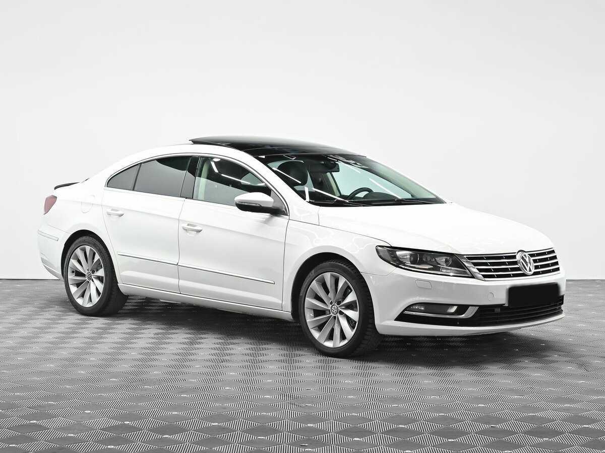 Купить Volkswagen Passat CC с пробегом. Фото: #1