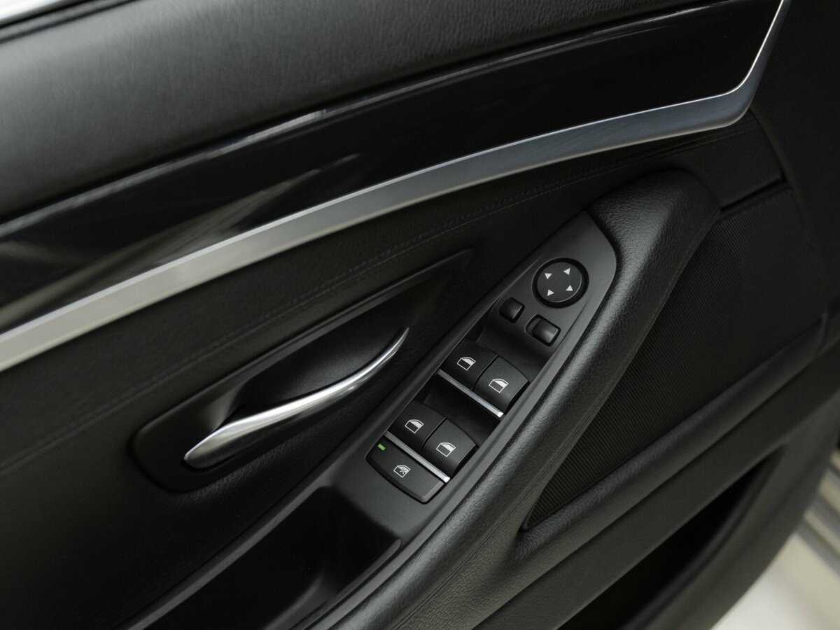 Купить BMW 5 серии с пробегом. Фото: #7