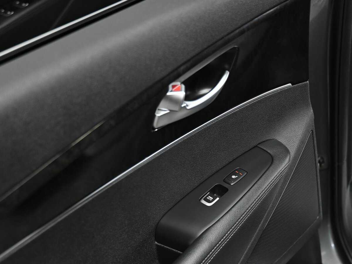 Купить Kia Sorento с пробегом. Фото: #14