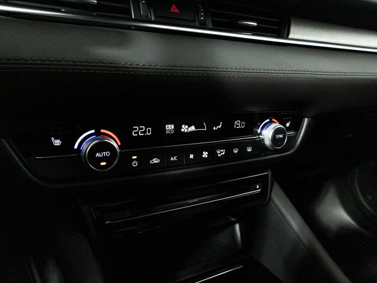 Купить Mazda 6 с пробегом. Фото: #18