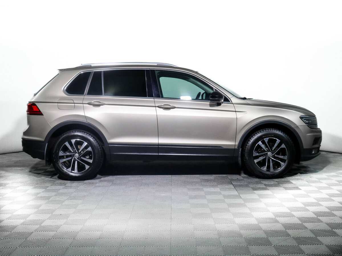 Купить Volkswagen Tiguan с пробегом. Фото: #3