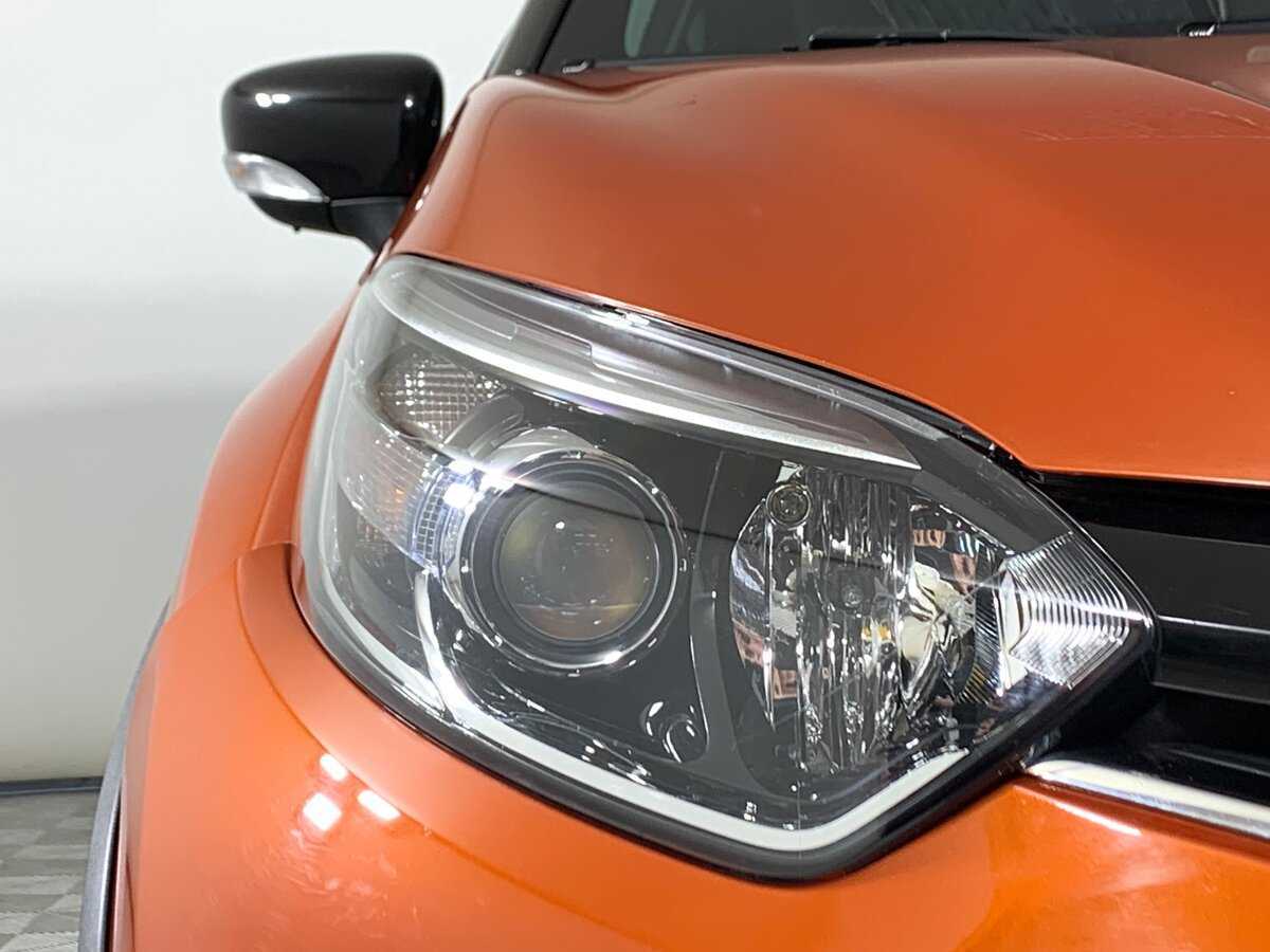 Купить Renault Kaptur с пробегом. Фото: #9