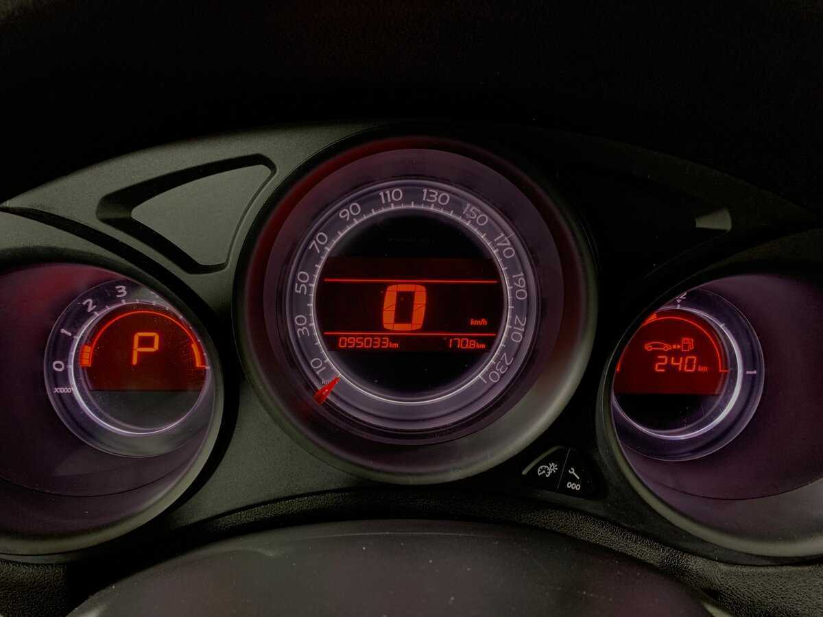 Купить Citroen C4 с пробегом. Фото: #14