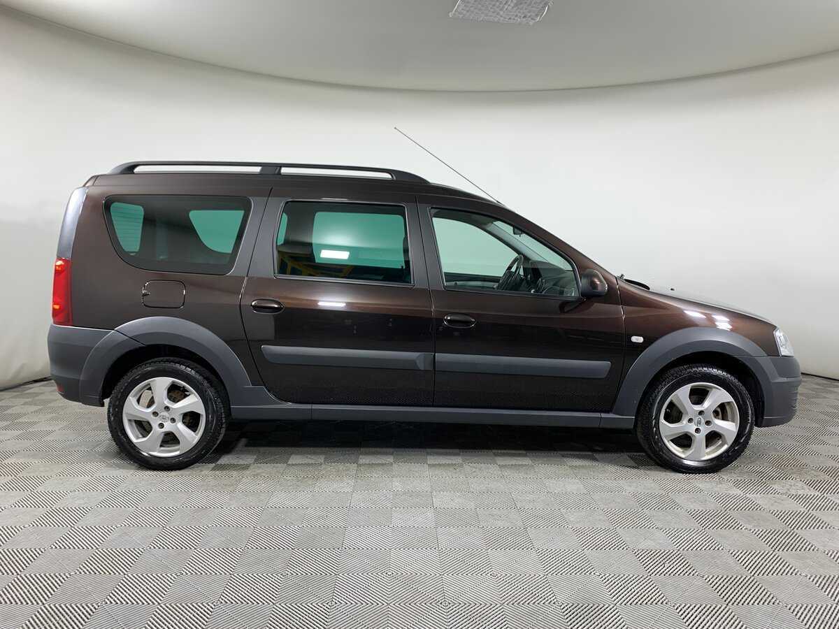 Купить Lada (ВАЗ) Largus с пробегом. Фото: #3