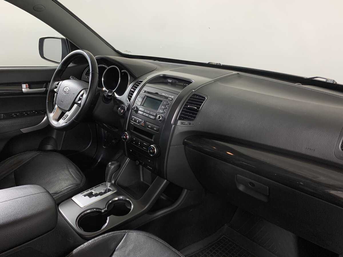 Купить Kia Sorento с пробегом. Фото: #13