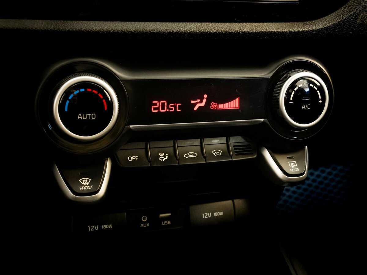 Купить Kia Rio с пробегом. Фото: #10