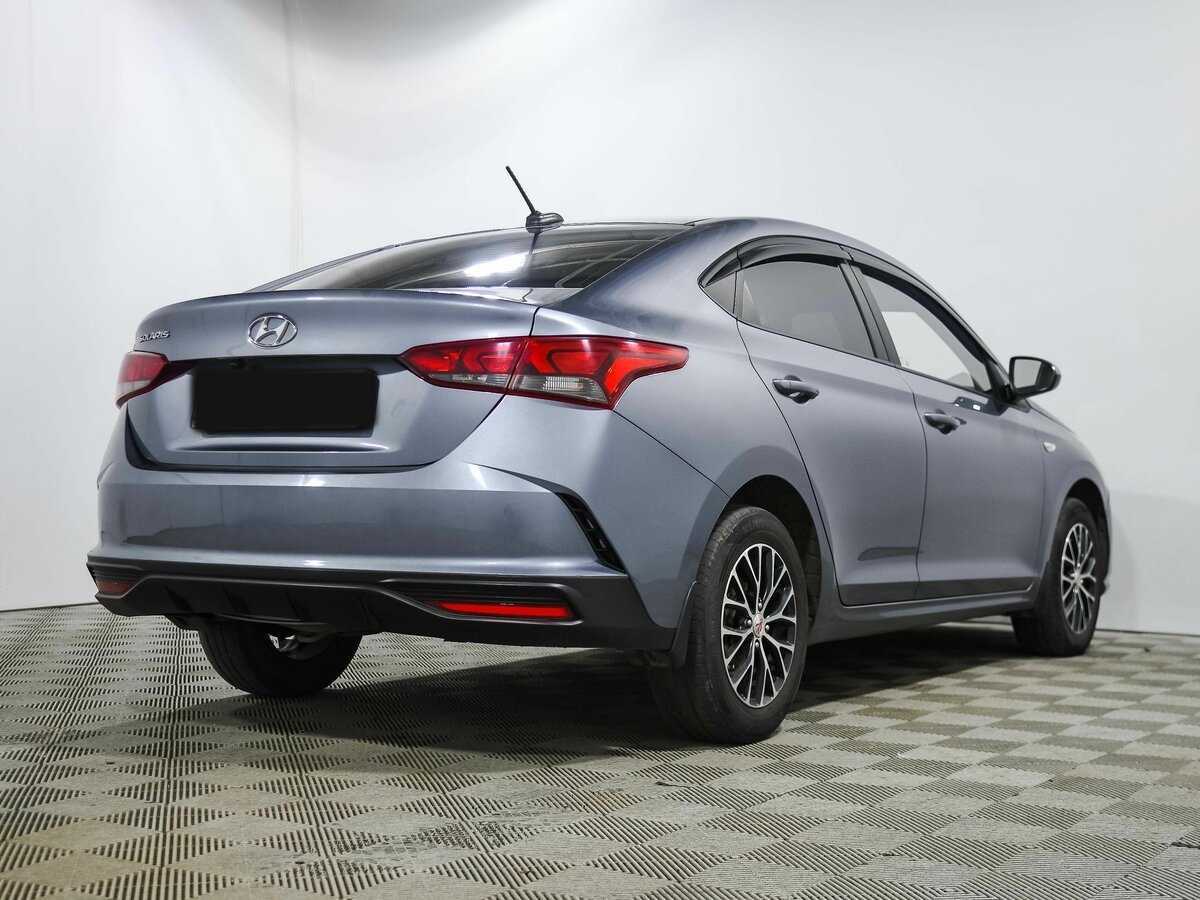 Купить Hyundai Solaris с пробегом. Фото: #3