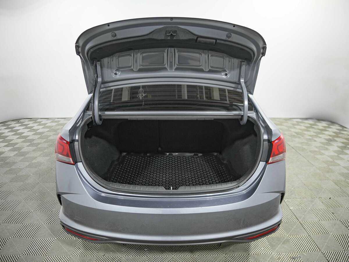 Купить Hyundai Solaris с пробегом. Фото: #14