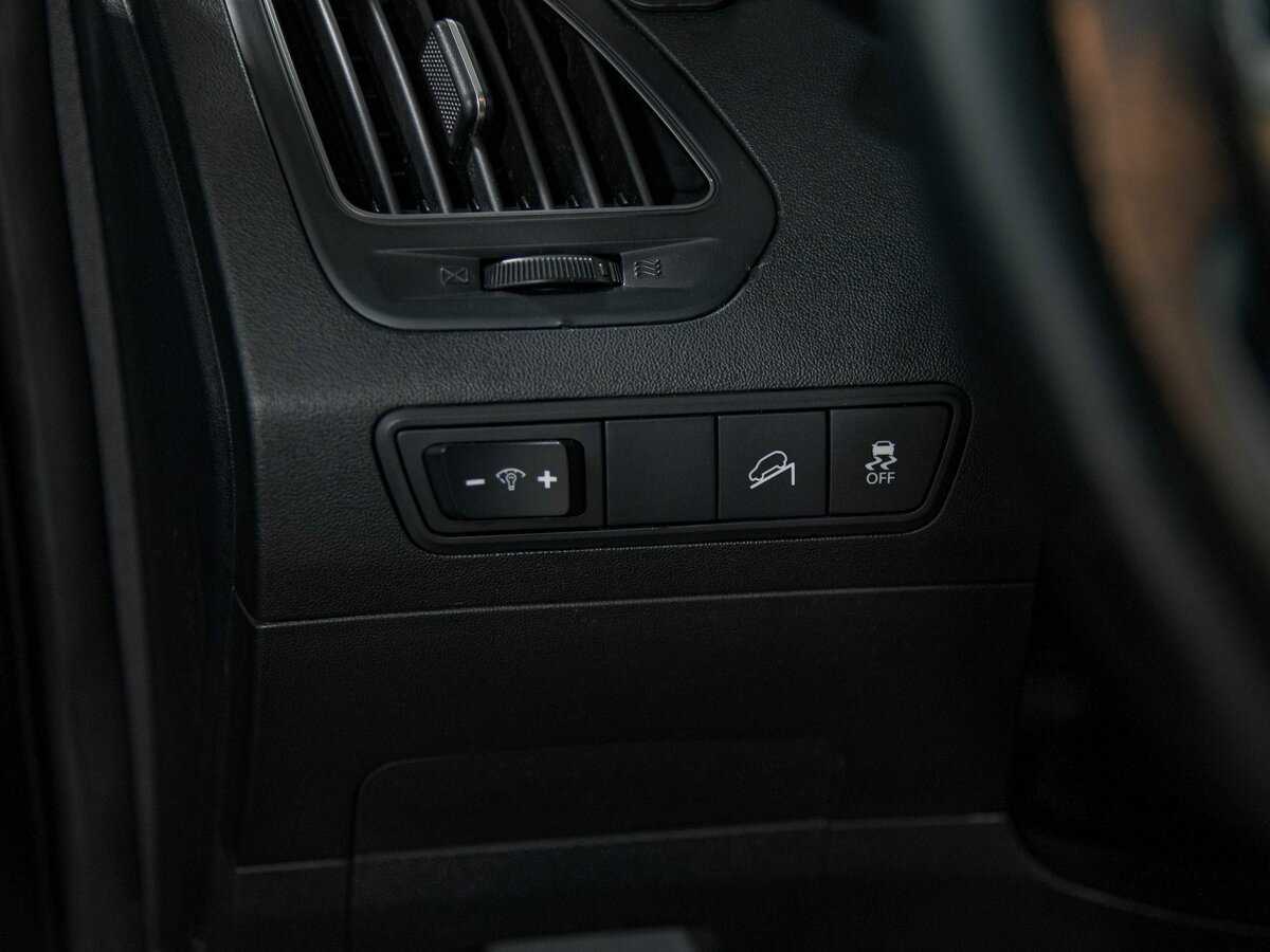 Купить Hyundai ix35 с пробегом. Фото: #13